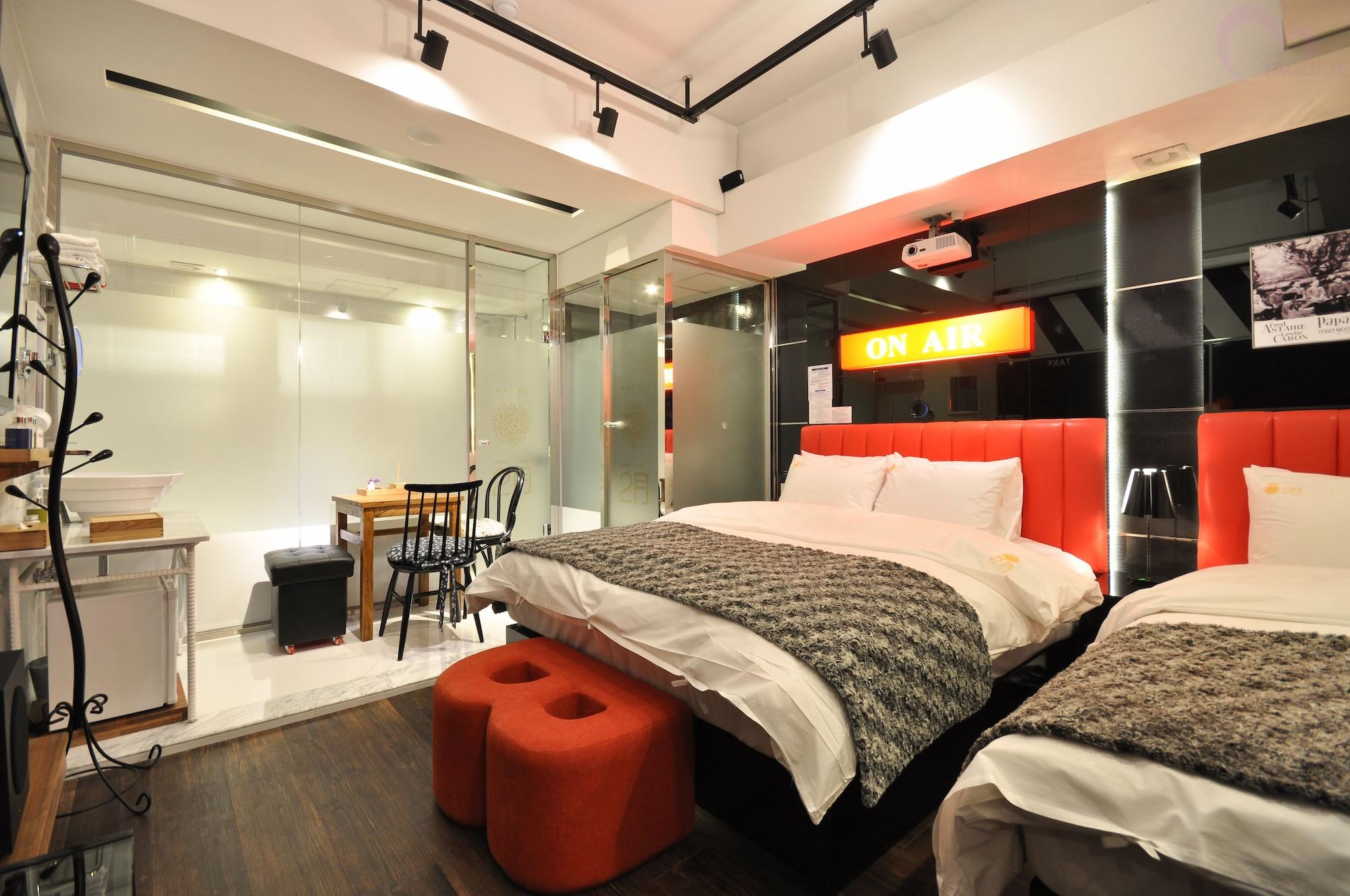 February Hotel Apsan 大邱 外观 照片
