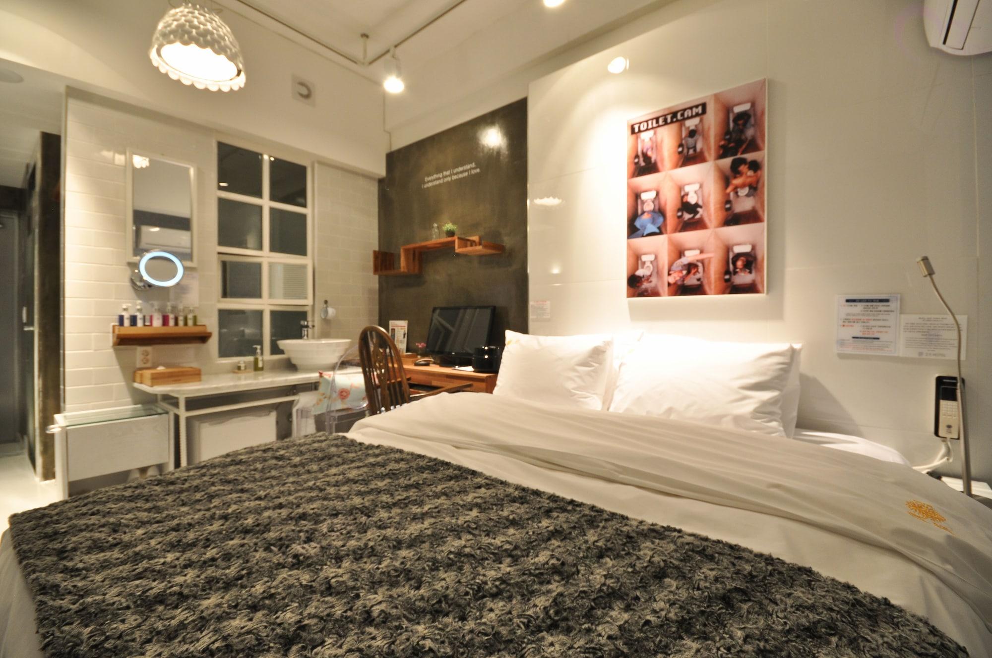 February Hotel Apsan 大邱 外观 照片