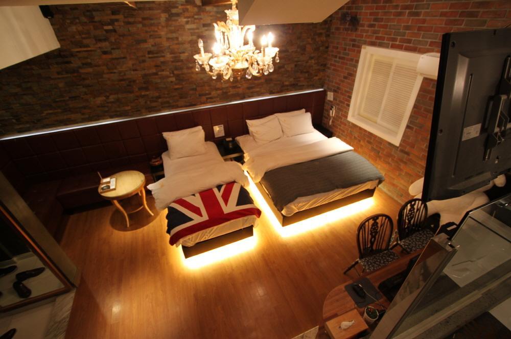 February Hotel Apsan 大邱 外观 照片